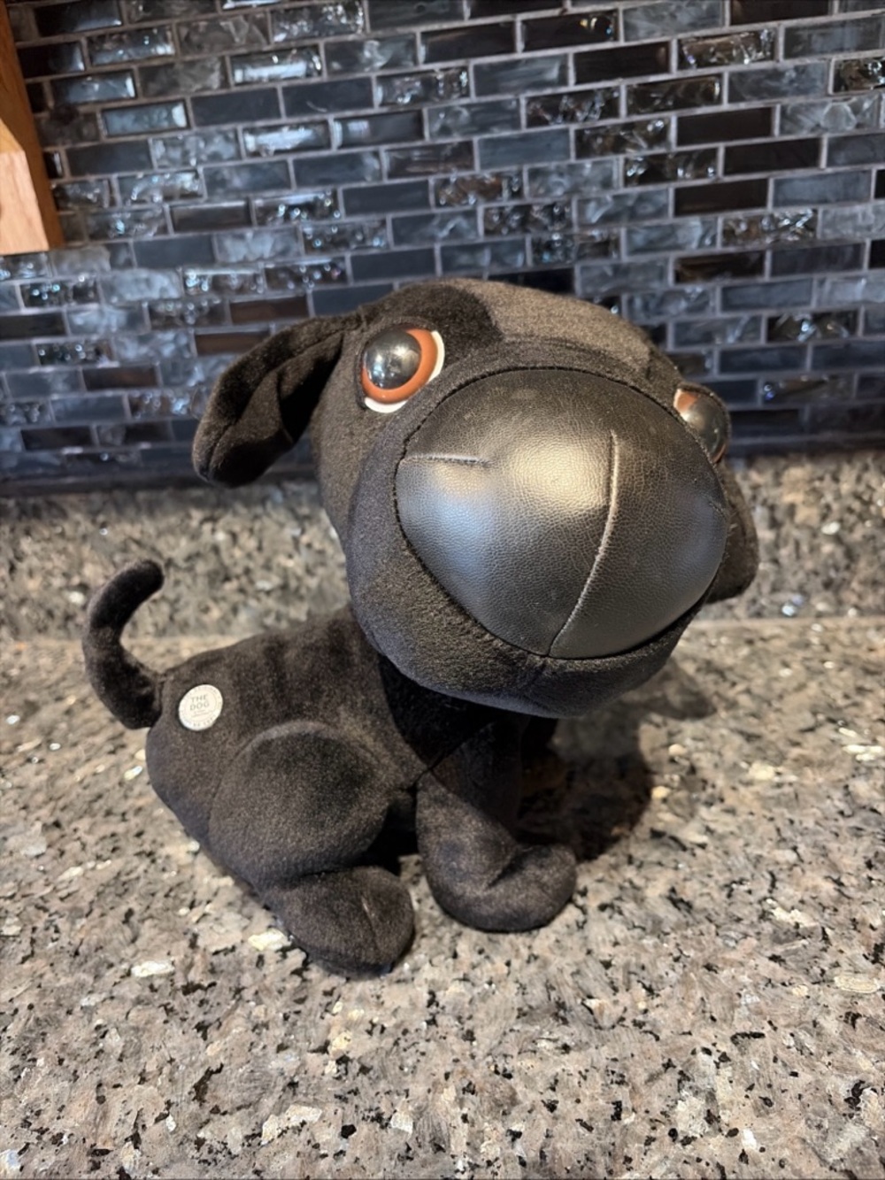 Vintage Plush The Dog Artlist Talking Barking Black Labrador Tail Wags Works
